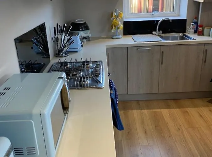 Nyaraló Honeybee Cottage, With A Log Fire & A Hot Tub.