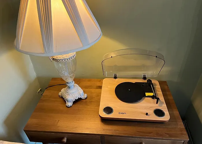 Nyaraló Honeybee Cottage, With A Log Fire & A Hot Tub.